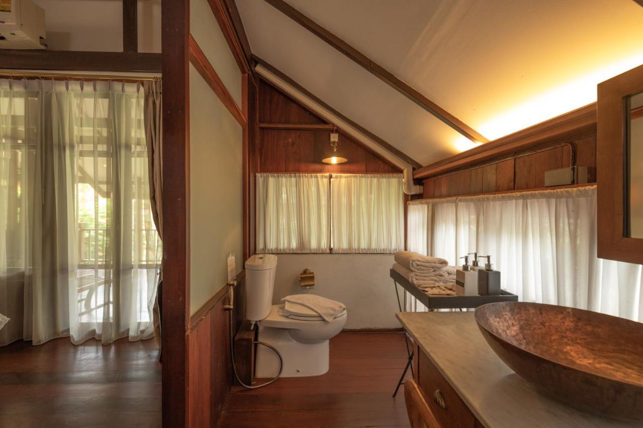 Chompor Lanna Hotel Chiang Mai Exteriör bild