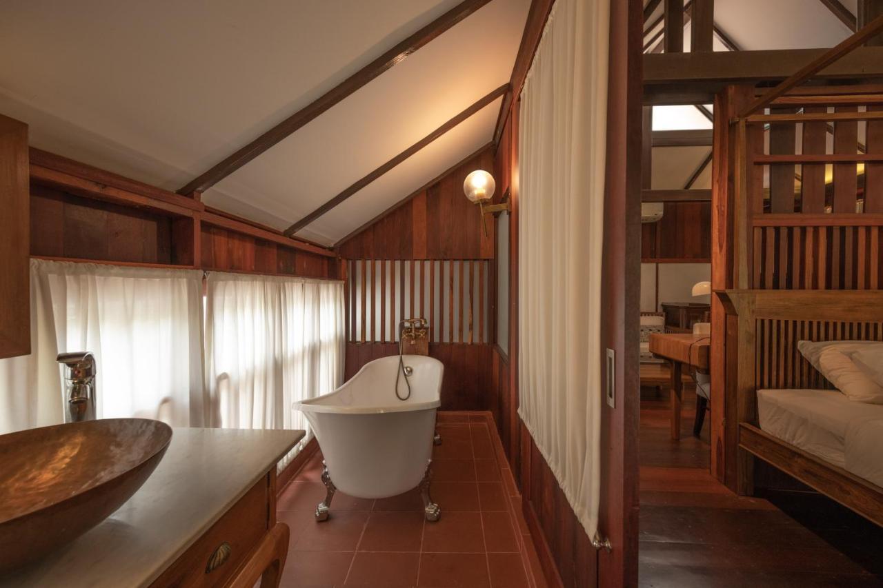 Chompor Lanna Hotel Chiang Mai Exteriör bild