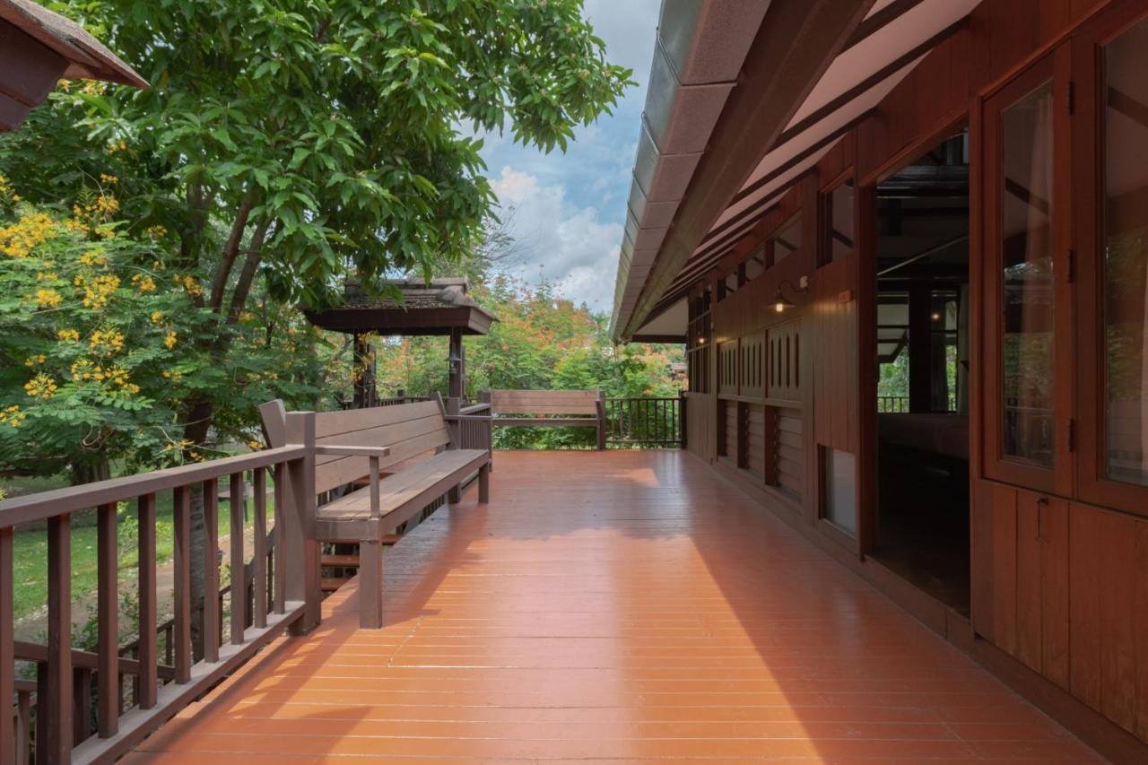 Chompor Lanna Hotel Chiang Mai Exteriör bild