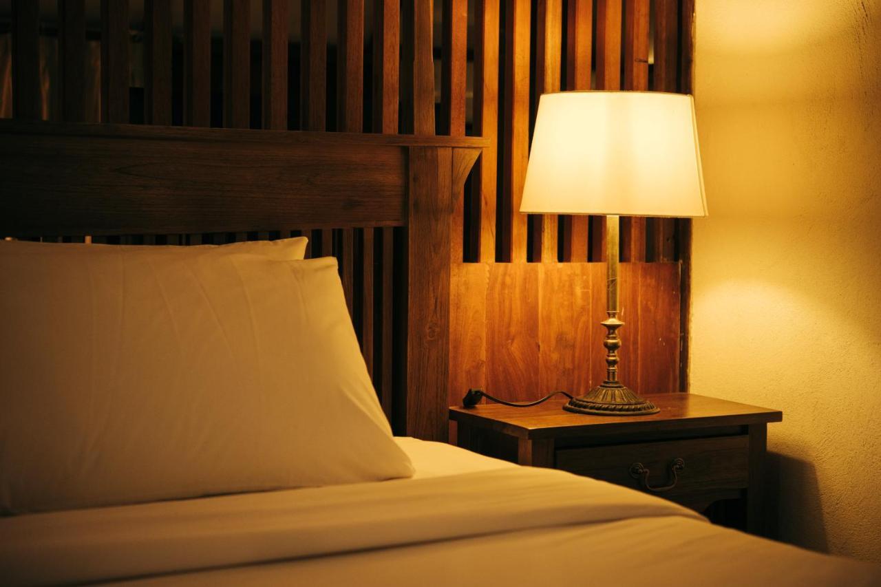 Chompor Lanna Hotel Chiang Mai Exteriör bild